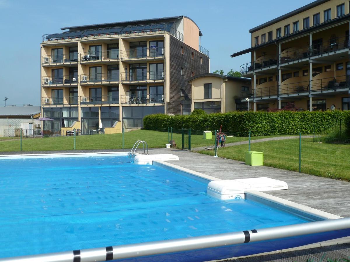 Lac De Eau D Heure Appartement C1 Famille Ranocha Duprez Badon Экстерьер фото